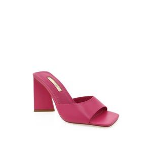 NWT Billini Quinn Block Heel ~ Hot Pink 💗